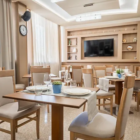 Hotel Aquasun Family 3*