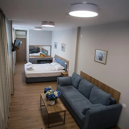 فندق Aquasun Family 3*