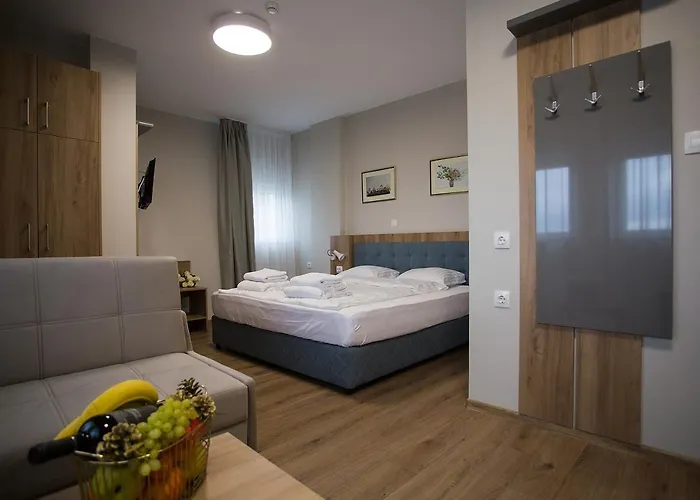 Aquasun Family Хотел Сандански