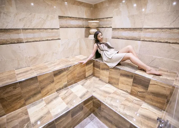 Хотел Aquasun Family