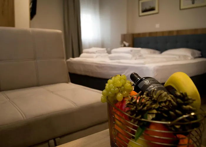 Aquasun Family Hotel 3*